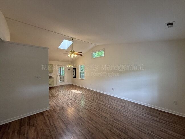 Photo - 27140 Shannon Mill Dr