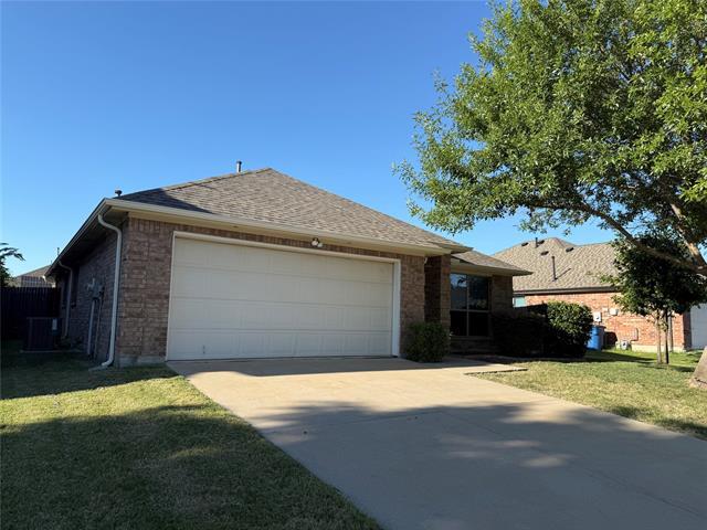 Photo - 317 Ferndale Pl