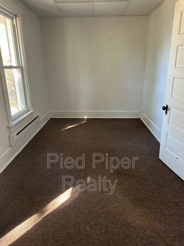 Photo - 123 1/2 N Cherry Ave