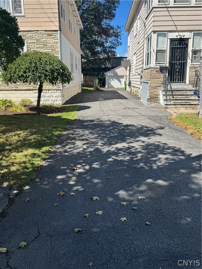 Photo - 223 Wilmore Pl