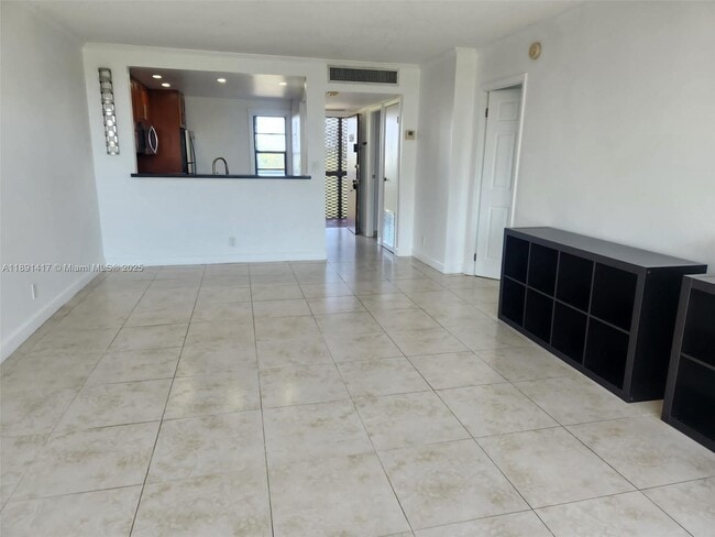 Photo - 3301 N Country Club Dr Unit 504