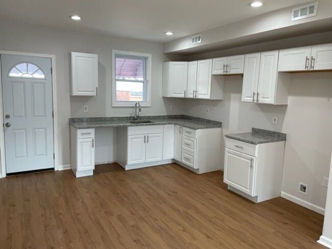 Photo - Beautifully Updated 3 Bedroom Home for Rent!