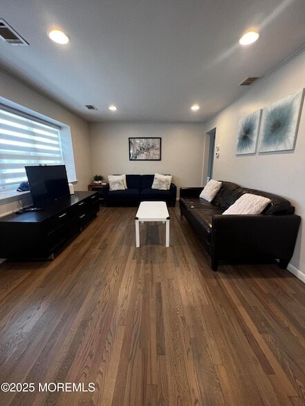 Photo - 1000 Woodgate Ave