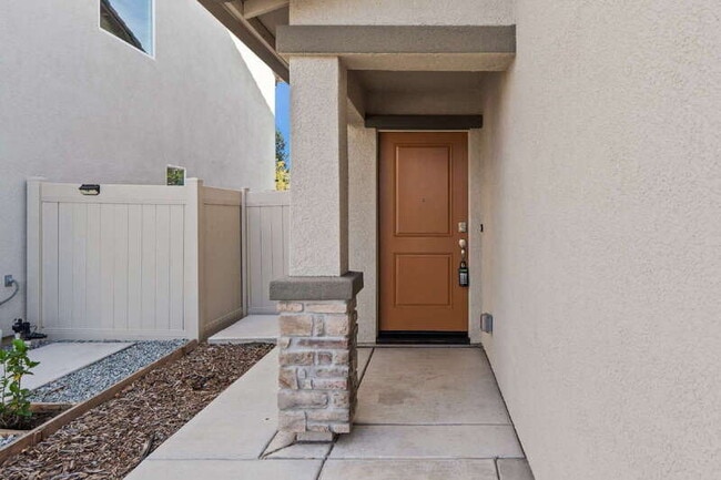 Photo - 7705 Forestdale Wy