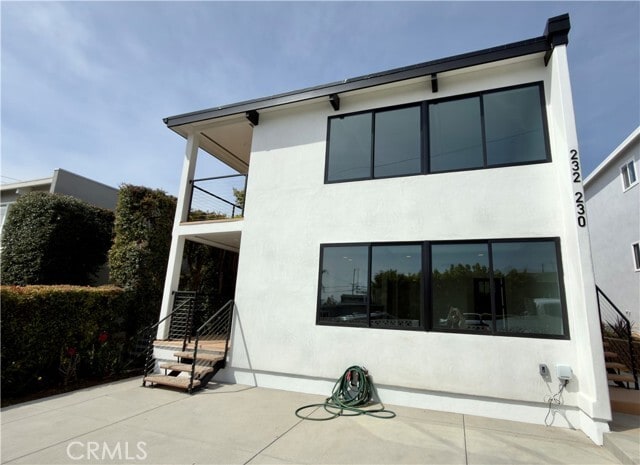 Building Photo - 232 Fairview St