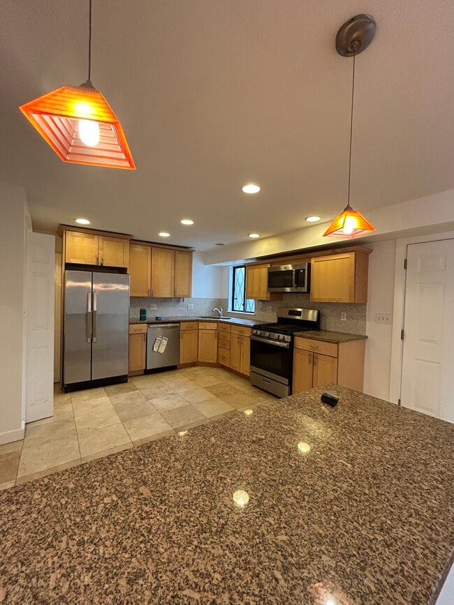 Photo - 22 Broadlawn Park Unit #22