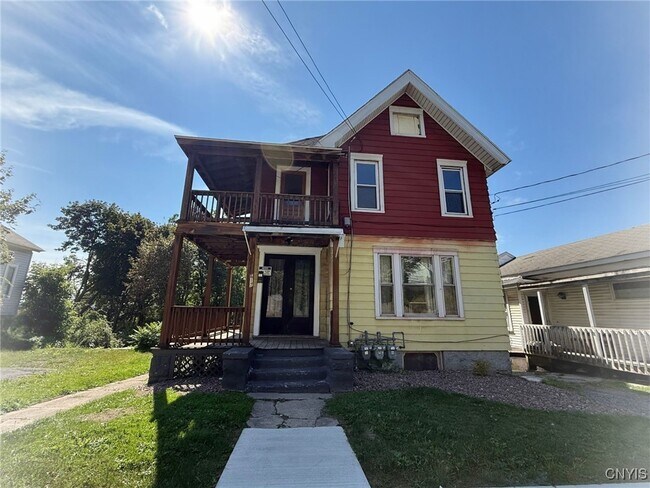 Building Photo - 617 Carbon St Rental