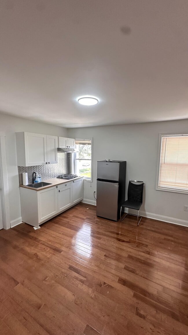 Photo - 5115 E Roosevelt Blvd Unit A