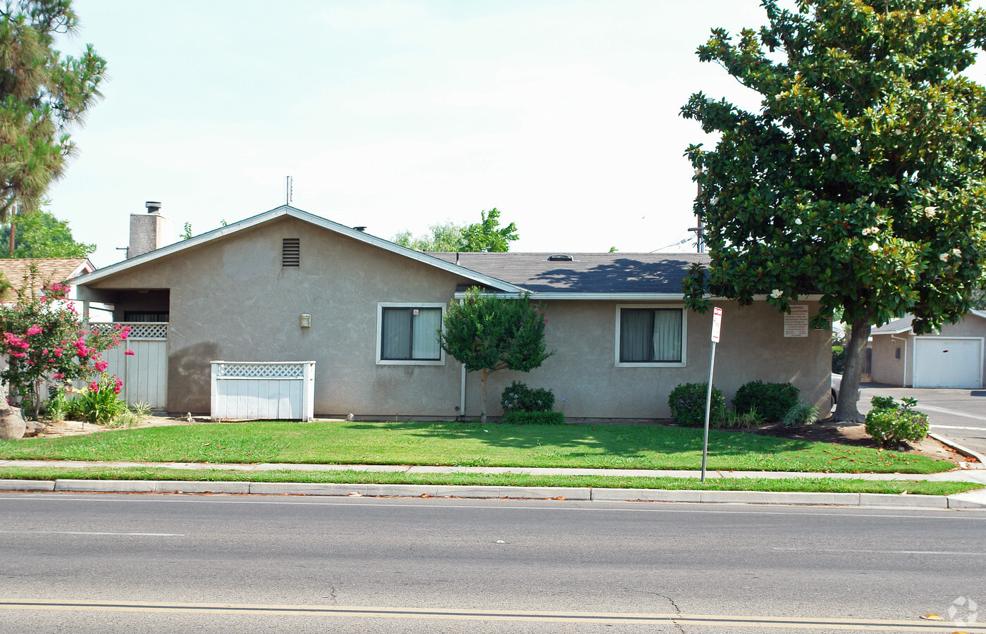 Westwood Apartments - Westwood Apartments
