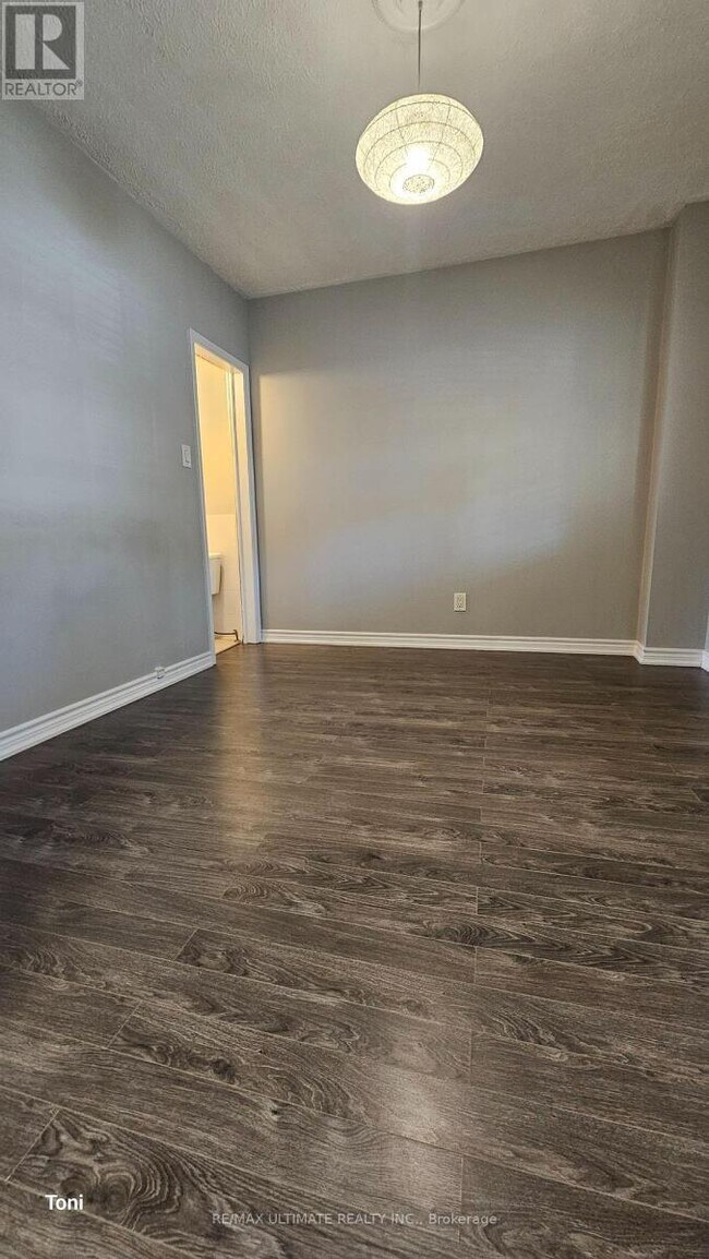 Photo - 16 Failsworth Ave