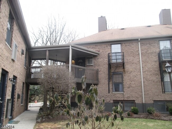 Photo - 181 Long Hill Rd Unit 8