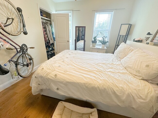 Photo - 85 Baxter St Unit #1