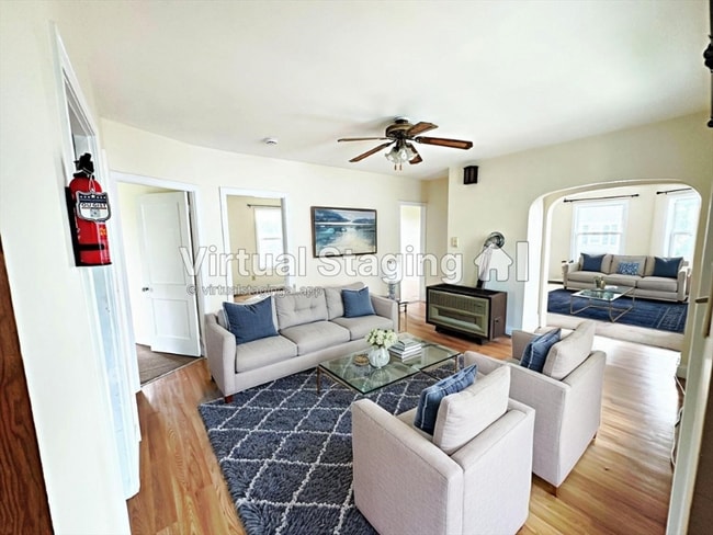 Photo - 528 Lawton St Unit 2