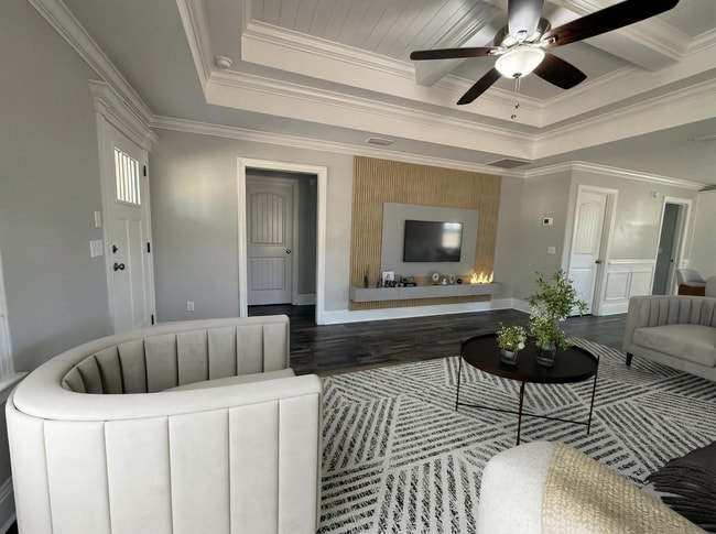 Photo - 120 Lance Ln