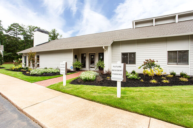 Magnolia Place at Stockbridge - Magnolia Place at Stockbridge Apartments