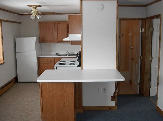 Photo - 80 Riverside Dr Unit 3-1