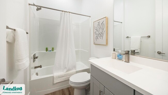 Photo - 8200 W Encanto Blvd Unidad 105.1412756