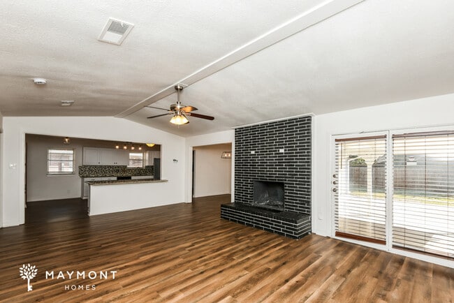 Photo - 1017 Locust St
