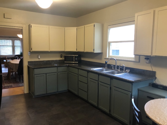 Photo - 3007 16th Ave S