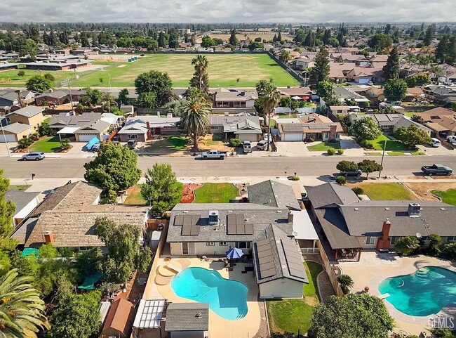 Photo - 1807 E Sonora Ave