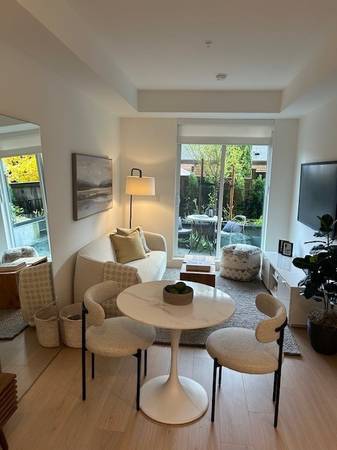 Photo - 150 James Rd