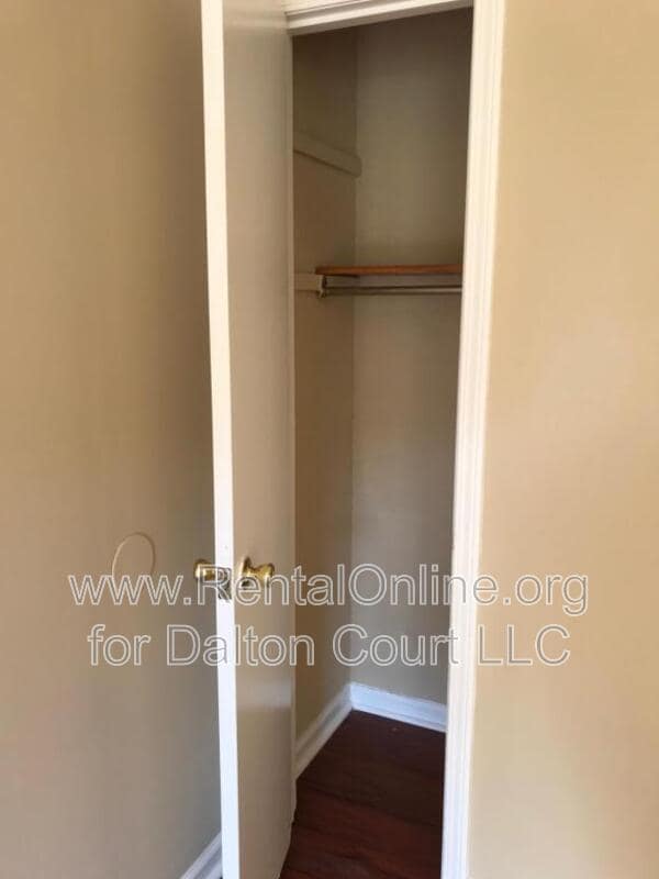 1811 Dalton Ct Unit B