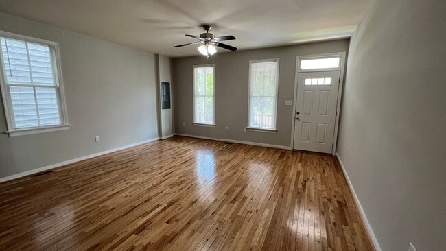 Photo - 2008 Cedar St Unit #1