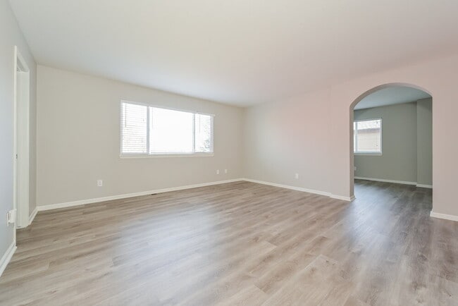 Photo - 16131 Bluebonnet Dr