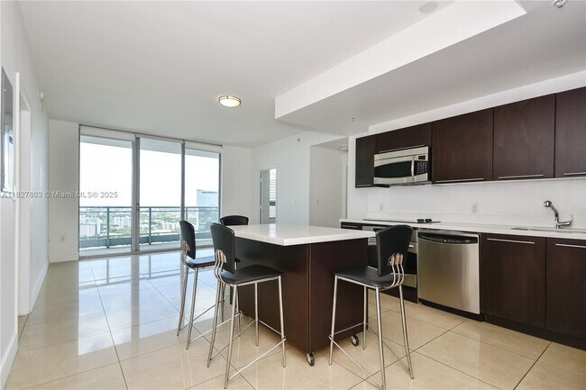 Photo - 90 SW 3rd St Unit 3008