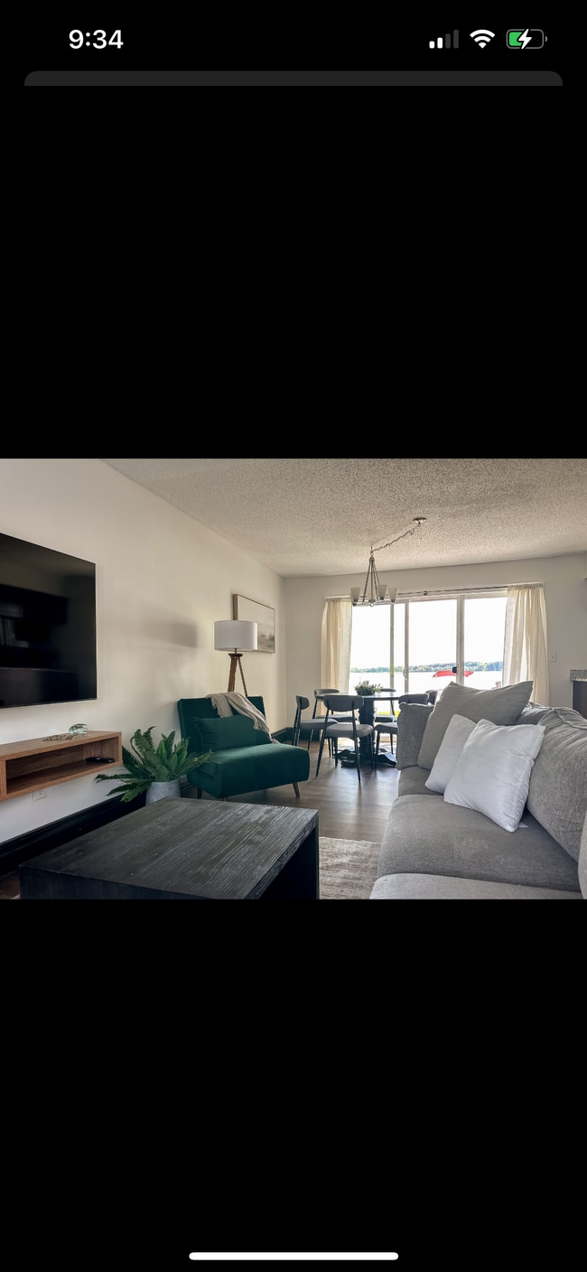 Photo - 497 Island Rd