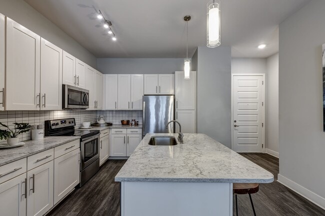 Photo - 1400 Chestnut