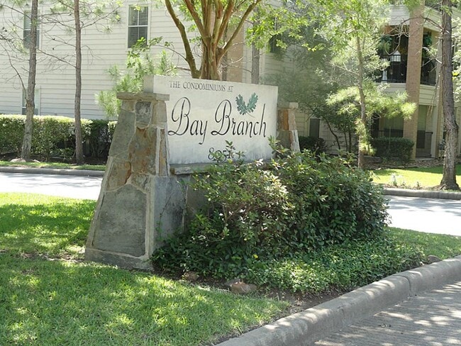 Photo - 8051 Bay Branch Dr Unidad 323