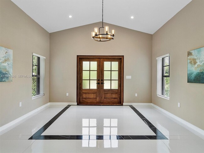 Photo - 1500 Biarritz Dr