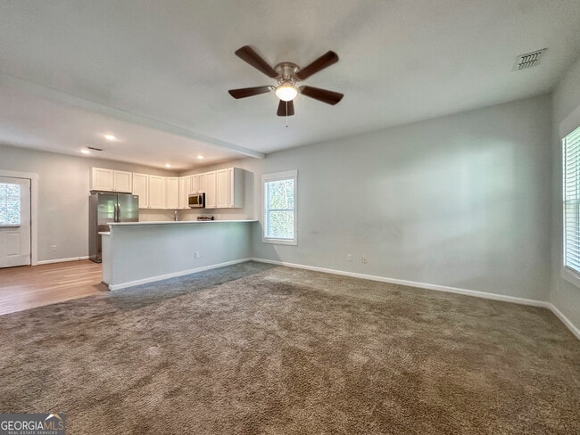 3618 Griffin Dr