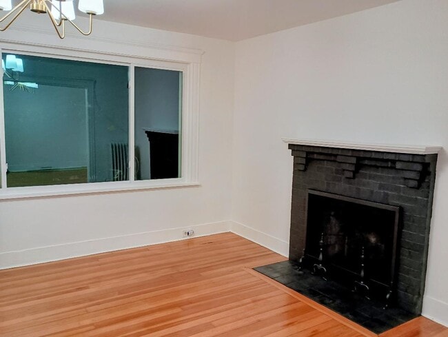 Photo - 836 Belmont St Unidad 1