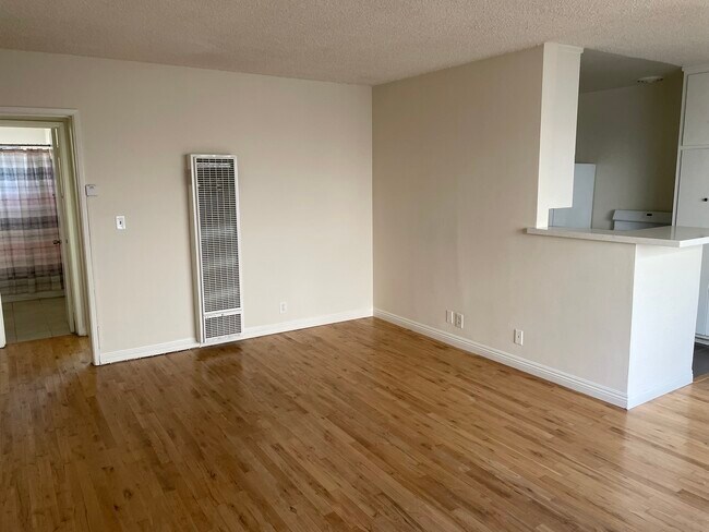 Malia's Apartments