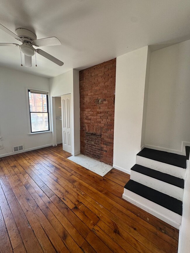 Photo - 4520 Liberty Ave
