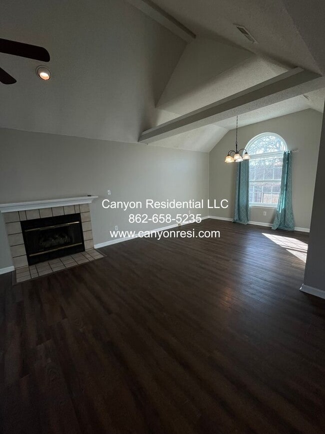 Photo - 14013 SW Galveston Cir