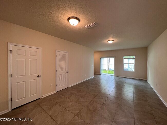 Photo - 813 Observatory Pkwy