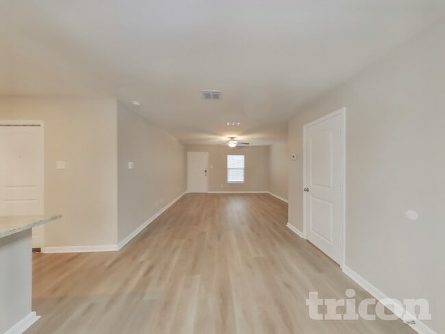 Photo - 11031 Chatham Ct