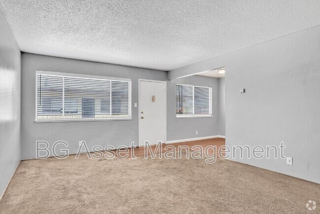 Building Photo - 314 Rodeo Ave Unit 5 Rental