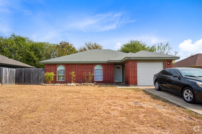 Building Photo - 2606 Cross Timber Dr Rental