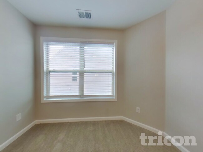 Photo - 3444 Baylor Cir