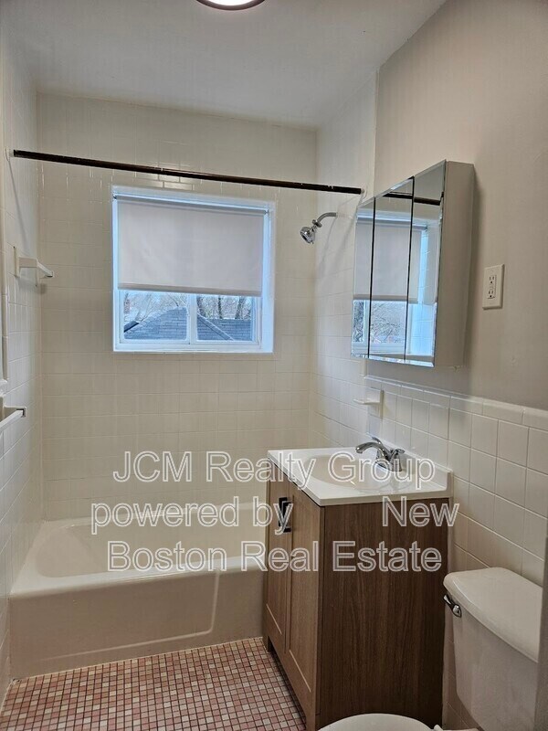 Photo - 700 Cummins Hwy Unidad 12