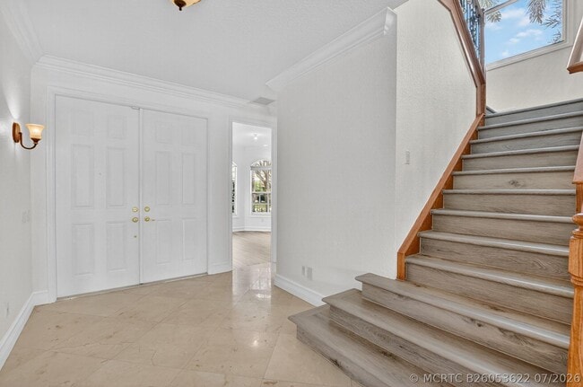 8326 Emerald Winds Cir
