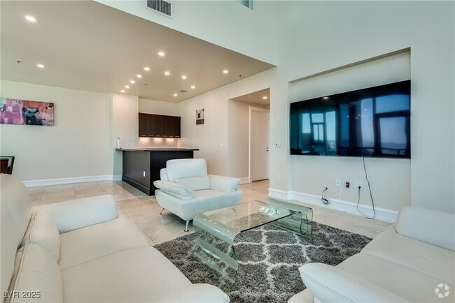 Building Photo - 2700 S Las Vegas Blvd Unit 4305 Rental
