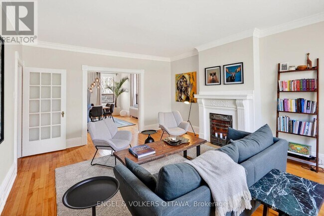 Photo - 120 Lewis St Unit 2