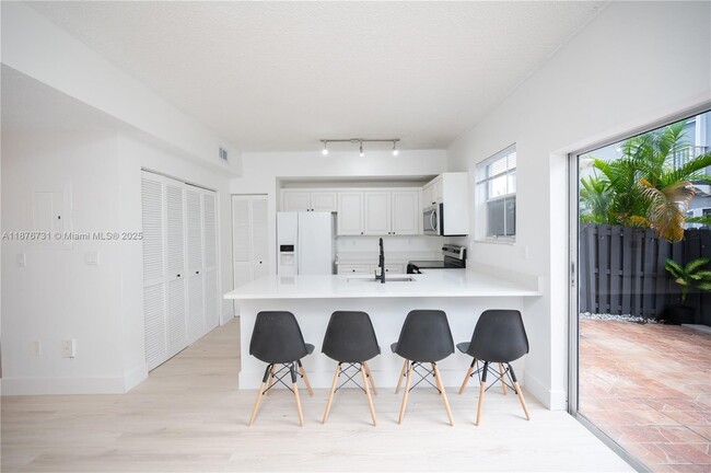 Photo - 5265 NW 112th Ave