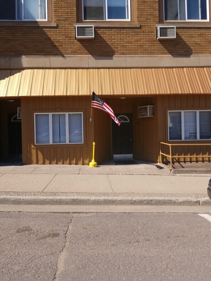 Copper Lantern - Copper Lantern Apartments