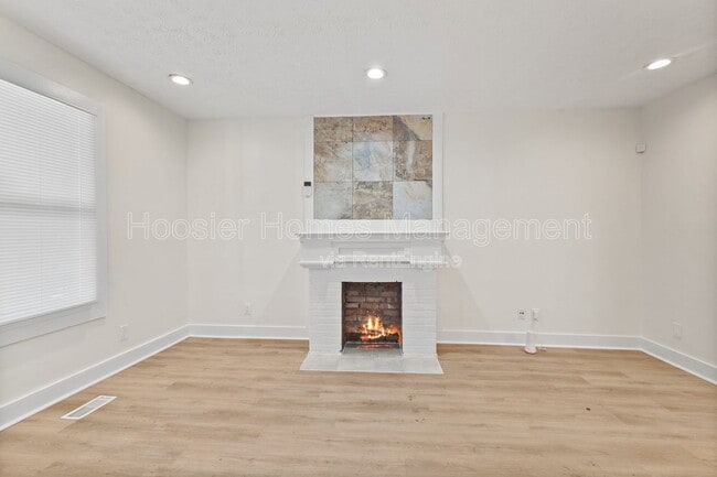 Photo - 2920 Ruckle St